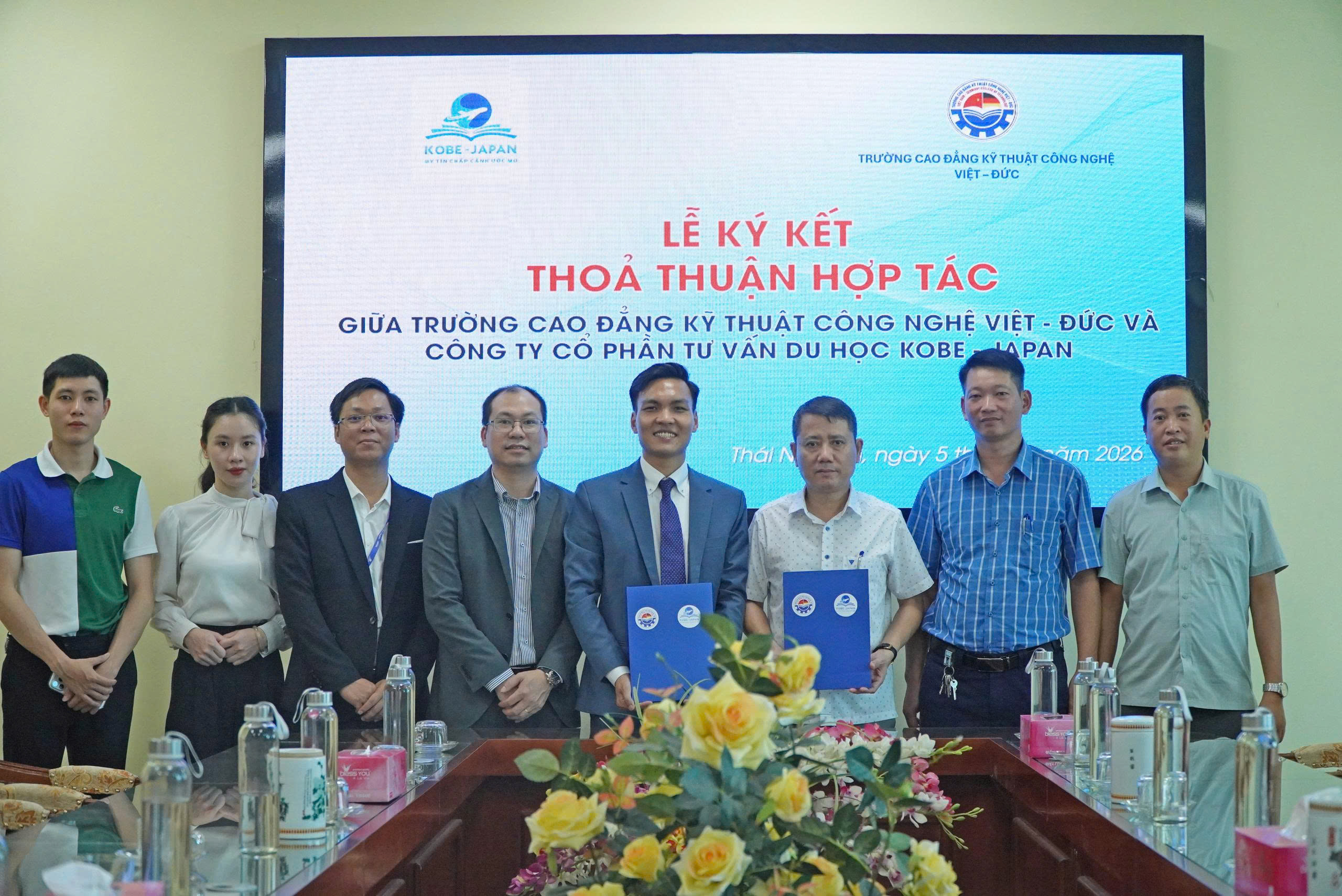 Ký kết hợp tác, mở rộng cơ hội phát triển quốc tế cho sinh viên ngành kỹ thuật
